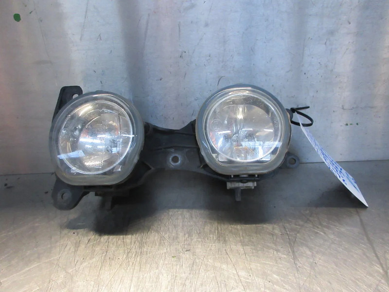 Iveco 504181095//504181096 IVECO HI WAY EURO 6 MODEL 2016 - Fog light for Truck: picture 3 Iveco 504181095//504181096 IVECO HI WAY EURO 6 MODEL 2016 - Fog light for Truck: picture 3
