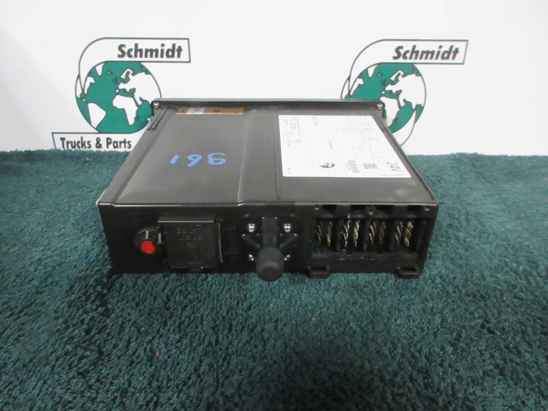 Iveco 5802177655 TACHOGRAAF IVECO HI WAY EURO 6 MODEL 2018 - Electrical system for Truck: picture 4 Iveco 5802177655 TACHOGRAAF IVECO HI WAY EURO 6 MODEL 2018 - Electrical system for Truck: picture 4