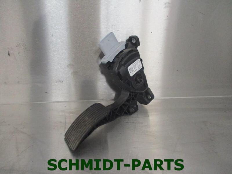 MAN 81.25970-6103 Gaspedaal - Pedal for Truck: picture 3 MAN 81.25970-6103 Gaspedaal - Pedal for Truck: picture 3
