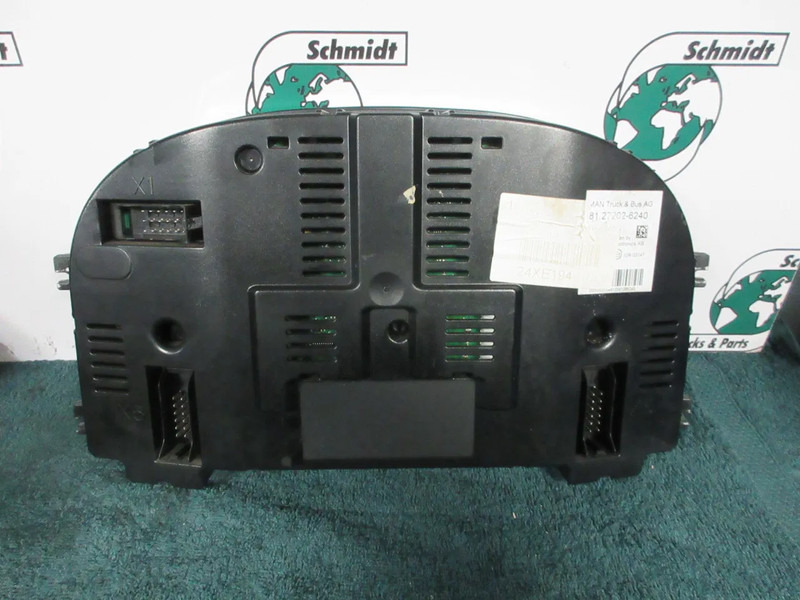 MAN 81.27202-6240 INSTRUMENTENPANEEL - Dashboard for Truck: picture 2 MAN 81.27202-6240 INSTRUMENTENPANEEL - Dashboard for Truck: picture 2