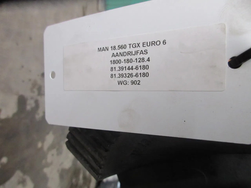 MAN 81.39144-6180 // 8139326-6180 AANDRIJFAS MAN TGX TGS EURO 6 18.560 - Drive shaft for Truck: picture 5 MAN 81.39144-6180 // 8139326-6180 AANDRIJFAS MAN TGX TGS EURO 6 18.560 - Drive shaft for Truck: picture 5