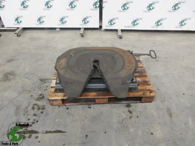 MAN 81.42710-6302 // JSK 37C-150-1Z9 // 81.42715-0037 81.42710-6302 // JSK 37C-150-1Z9 // 81.42715-0037 MAN 18.430 TGS 2023 - Fifth wheel coupling for Truck: picture 1 MAN 81.42710-6302 // JSK 37C-150-1Z9 // 81.42715-0037 81.42710-6302 // JSK 37C-150-1Z9 // 81.42715-0037 MAN 18.430 TGS 2023 - Fifth wheel coupling for Truck: picture 1