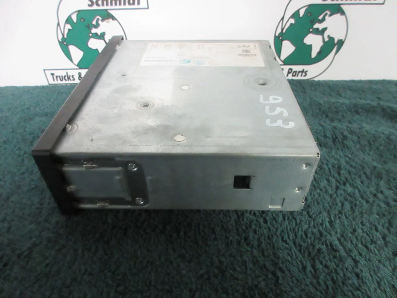 Electrical system for Truck Mercedes-Benz A 002 446 52 33 TACHOGRAAF 1843 EURO 6 627.366KM: picture 9