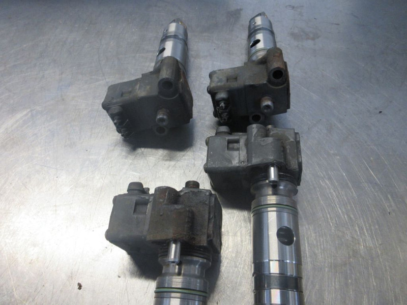 Mercedes-Benz A 028 074 63 02 INJECTORS MERCEDES AXOR EURO 5 - Fuel filter for Truck: picture 2 Mercedes-Benz A 028 074 63 02 INJECTORS MERCEDES AXOR EURO 5 - Fuel filter for Truck: picture 2