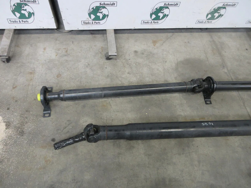 Mercedes-Benz A 907 410 69 01 // A 907 410 71 00 // A 906 990 01 03 // A 002 992 68 03 // AANDIJFAS - Drive shaft for Truck: picture 2 Mercedes-Benz A 907 410 69 01 // A 907 410 71 00 // A 906 990 01 03 // A 002 992 68 03 // AANDIJFAS - Drive shaft for Truck: picture 2