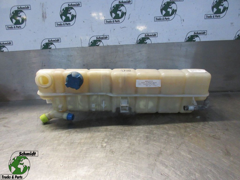 Mercedes-Benz AXOR A 940 501 00 03 EXPANSIEVAT EURO 5 - Expansion tank for Truck: picture 1 Mercedes-Benz AXOR A 940 501 00 03 EXPANSIEVAT EURO 5 - Expansion tank for Truck: picture 1