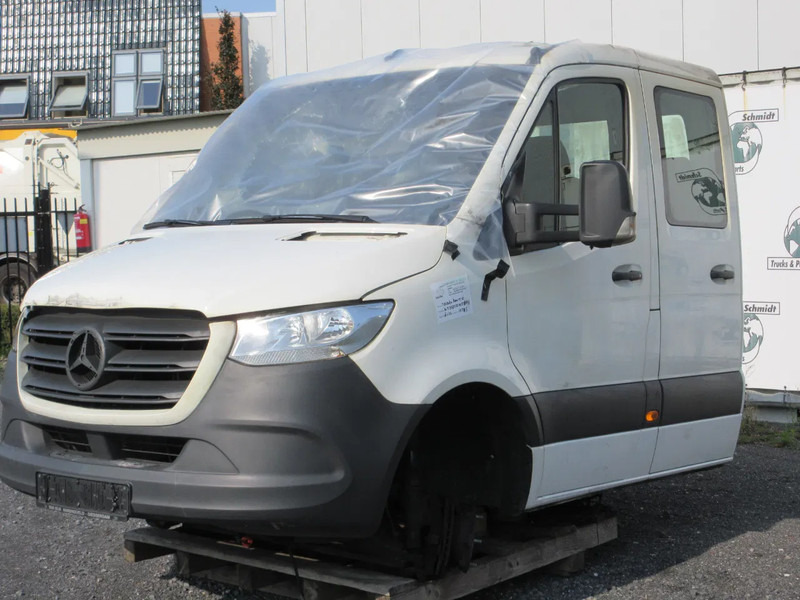 Mercedes-Benz MERCEDES SPRINTER CABINE COMPLEET ZONDER ACHTERCHASSIS - Cab and interior for Van: picture 3 Mercedes-Benz MERCEDES SPRINTER CABINE COMPLEET ZONDER ACHTERCHASSIS - Cab and interior for Van: picture 3