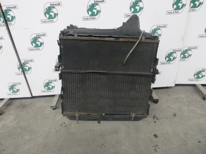 Renault 7422174115 RADIATEUR RENAULT T 460 EURO 6 - Radiator for Truck: picture 4 Renault 7422174115 RADIATEUR RENAULT T 460 EURO 6 - Radiator for Truck: picture 4