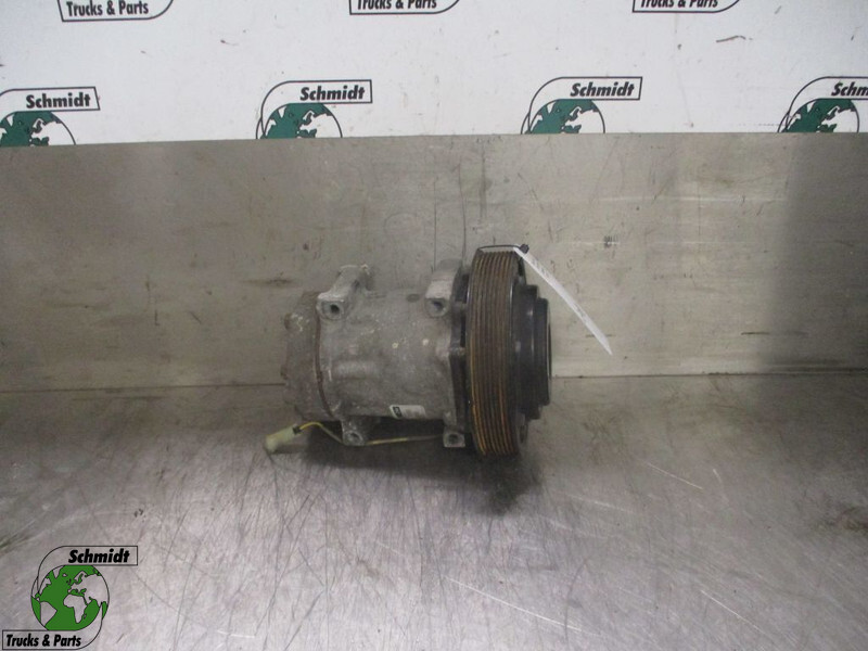 Renault T SERIE 5010605063 AIRCO POMP - A/C part for Truck: picture 1 Renault T SERIE 5010605063 AIRCO POMP - A/C part for Truck: picture 1
