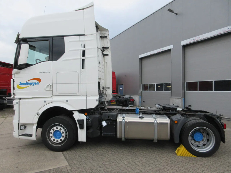 Tractor unit MAN TGX 18.510: picture 6