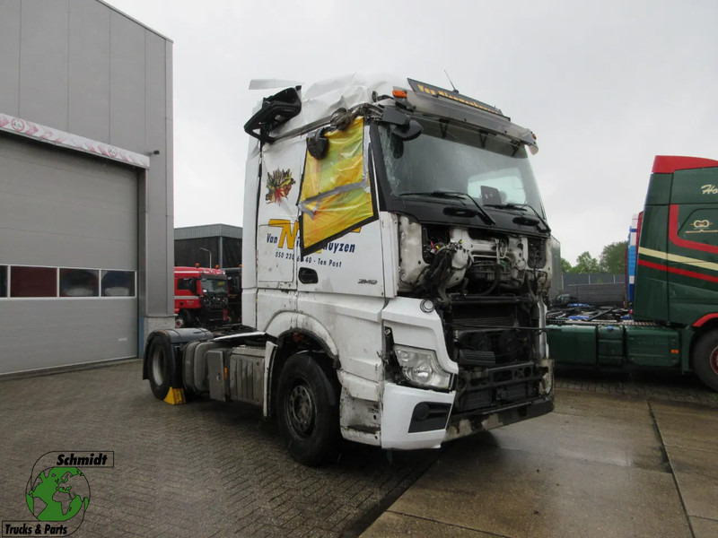 Mercedes-Benz Actros 1848 - Tractor unit: picture 1 Mercedes-Benz Actros 1848 - Tractor unit: picture 1