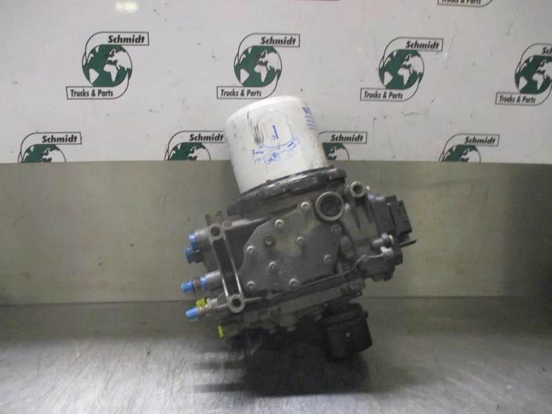 Volvo 22169410 Luchtdroger - Brake parts for Truck: picture 2 Volvo 22169410 Luchtdroger - Brake parts for Truck: picture 2
