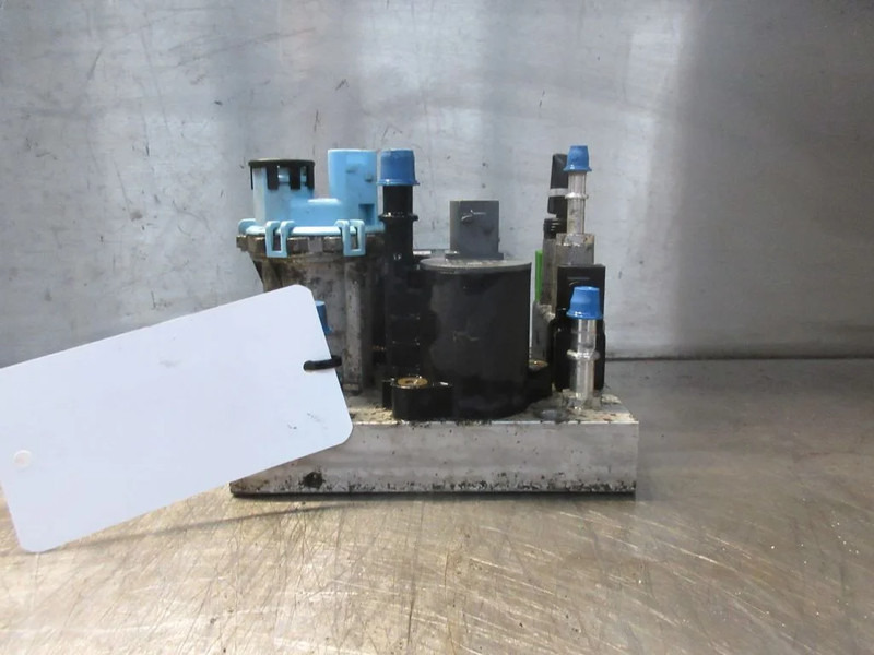 Fuel system Volvo 22209517/22610216/85020666 AD BLUE POMP VOLVO EURO 6: picture 8