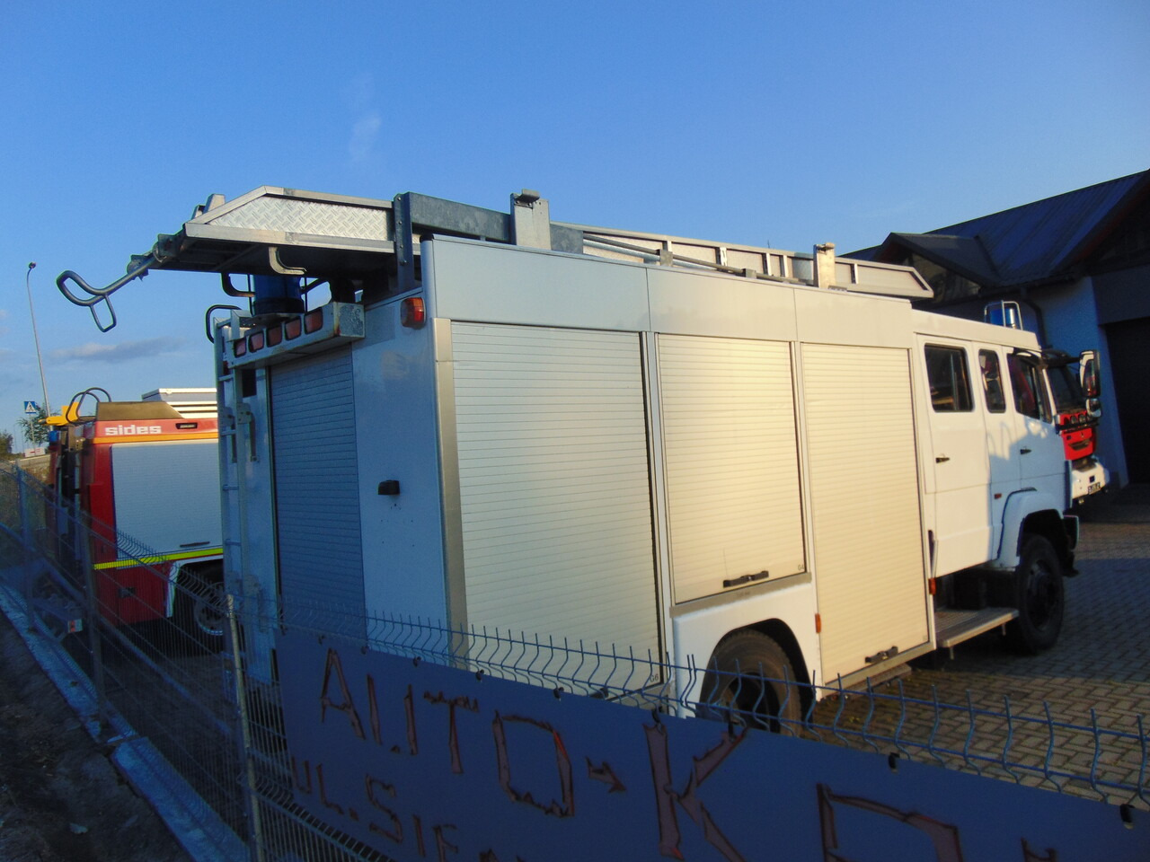 MERCEDES-BENZ 1124AF 4x4 MAGIRUS - Fire truck: picture 4 MERCEDES-BENZ 1124AF 4x4 MAGIRUS - Fire truck: picture 4
