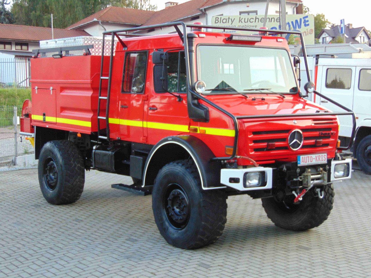MERCEDES-BENZ Unimog U5000 4x4 DESAUTEL - 5000 WATER !!! - Fire truck: picture 2 MERCEDES-BENZ Unimog U5000 4x4 DESAUTEL - 5000 WATER !!! - Fire truck: picture 2