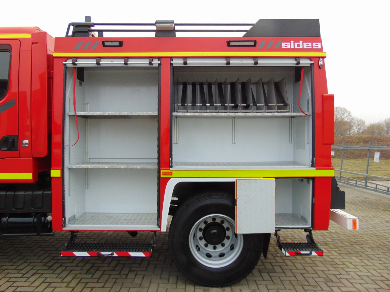 Fire truck RENAULT Midlum 270dCi SIDES: picture 8