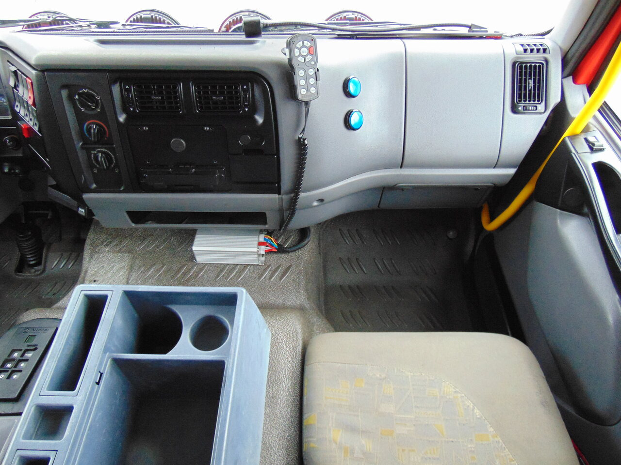 Fire truck RENAULT Midlum 270dCi SIDES TOP: picture 20