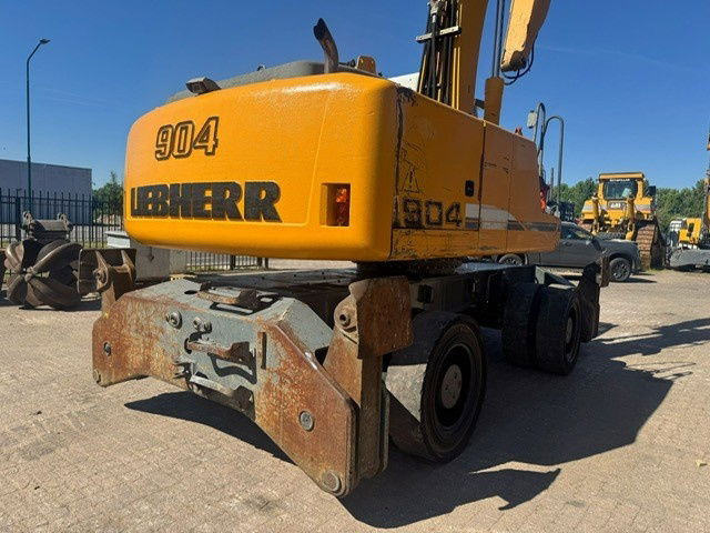 Liebherr A 904 C Litronic + Grab - Waste/ Industry handler: picture 4 Liebherr A 904 C Litronic + Grab - Waste/ Industry handler: picture 4