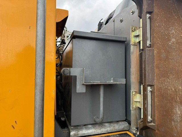 Waste/ Industry handler Liebherr LH 22 C Litronic 95 Rijwerk: picture 8