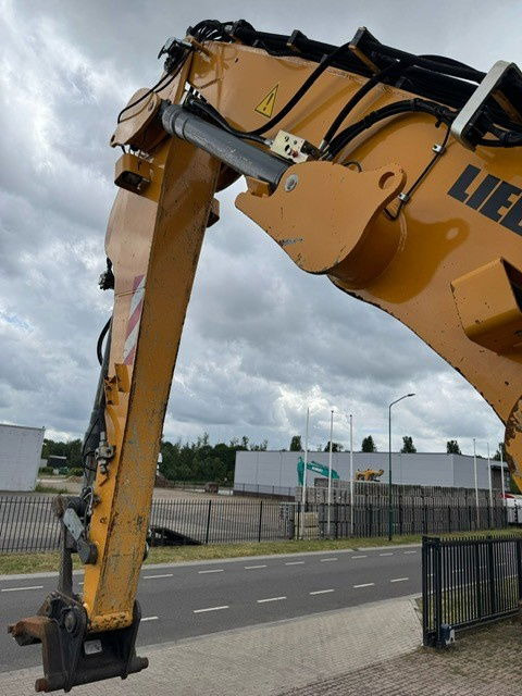 Waste/ Industry handler Liebherr LH 22 C Litronic 95 Rijwerk: picture 16