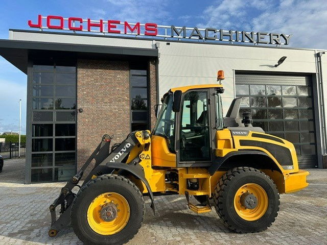 Volvo L45H - Wheel loader: picture 1 Volvo L45H - Wheel loader: picture 1