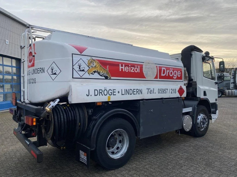 DAF 65CF-240 / FULL STEEL / POMP / 3 COMPARTIMENTS / 8350 LITER / ONLY:25969 KM / EURO-2 / MANUAL / GOOD CONDITION - Tank truck: picture 5 DAF 65CF-240 / FULL STEEL / POMP / 3 COMPARTIMENTS / 8350 LITER / ONLY:25969 KM / EURO-2 / MANUAL / GOOD CONDITION - Tank truck: picture 5