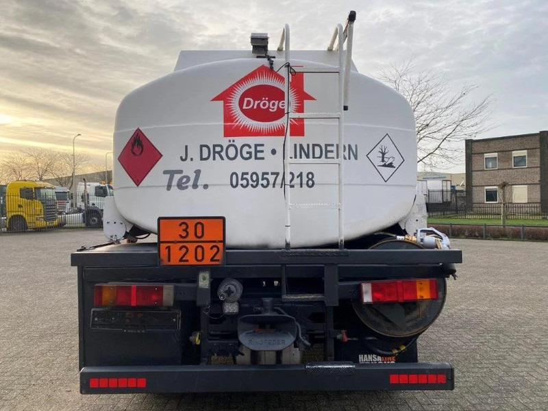 DAF 65CF-240 / FULL STEEL / POMP / 3 COMPARTIMENTS / 8350 LITER / ONLY:25969 KM / EURO-2 / MANUAL / GOOD CONDITION - Tank truck: picture 4 DAF 65CF-240 / FULL STEEL / POMP / 3 COMPARTIMENTS / 8350 LITER / ONLY:25969 KM / EURO-2 / MANUAL / GOOD CONDITION - Tank truck: picture 4