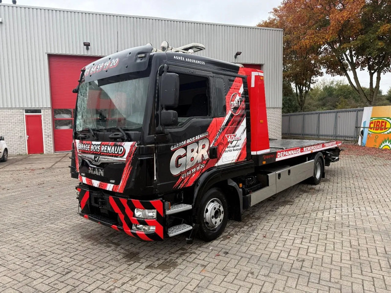 MAN TGL 12.250 / ENGINE RUNNING / ONLY:276364 KM / TOW-TRUCK / CLEPEL / WINCH / REMOTE / AUTOMATIC / EURO-6 / 2018 - Tow truck: picture 2 MAN TGL 12.250 / ENGINE RUNNING / ONLY:276364 KM / TOW-TRUCK / CLEPEL / WINCH / REMOTE / AUTOMATIC / EURO-6 / 2018 - Tow truck: picture 2