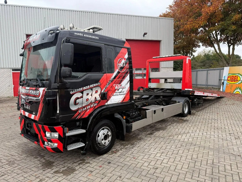 MAN TGL 12.250 / ENGINE RUNNING / ONLY:276364 KM / TOW-TRUCK / CLEPEL / WINCH / REMOTE / AUTOMATIC / EURO-6 / 2018 - Tow truck: picture 1 MAN TGL 12.250 / ENGINE RUNNING / ONLY:276364 KM / TOW-TRUCK / CLEPEL / WINCH / REMOTE / AUTOMATIC / EURO-6 / 2018 - Tow truck: picture 1