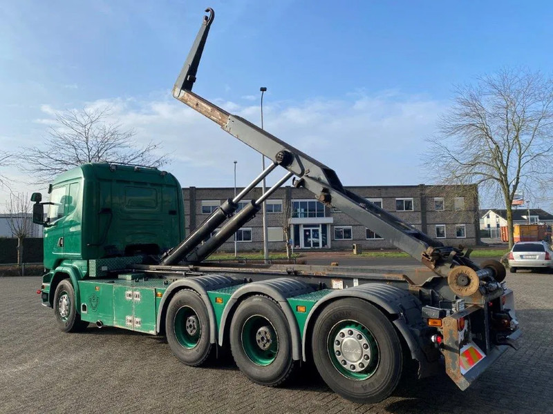 Scania R520 V8 / 8X4 / BIG AXLE / AJK HOOKLIFT 30TON / LIFT+LENKACHSE / NAVI / LEATHER / FULL-AIR / AUTOMATIC / EURO-6 / 2015 - Hook lift truck: picture 3 Scania R520 V8 / 8X4 / BIG AXLE / AJK HOOKLIFT 30TON / LIFT+LENKACHSE / NAVI / LEATHER / FULL-AIR / AUTOMATIC / EURO-6 / 2015 - Hook lift truck: picture 3