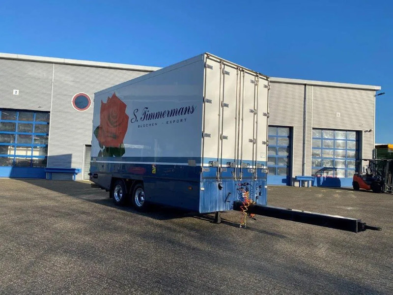 Tracon UDEN TM.180 / NL TRAILER / THROUGH-LOADING SYSTEM / ISOLATED / ALCOA / PLATFORM 2000 KG / 2003 - Refrigerator trailer: picture 2 Tracon UDEN TM.180 / NL TRAILER / THROUGH-LOADING SYSTEM / ISOLATED / ALCOA / PLATFORM 2000 KG / 2003 - Refrigerator trailer: picture 2