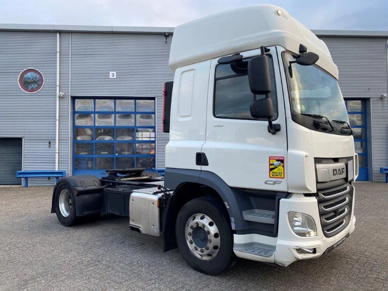 DAF CF450 / ADR / INTARDER / LWDS / ONLY:423325 KM / PARKCOOL / AUTOMATIC / EURO-6 / 2018 - Tractor unit: picture 2 DAF CF450 / ADR / INTARDER / LWDS / ONLY:423325 KM / PARKCOOL / AUTOMATIC / EURO-6 / 2018 - Tractor unit: picture 2