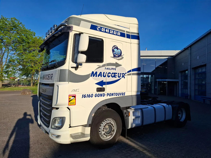 DAF XF106-460 / INTARDER / DEB / MANUAL / AIRCO / CLEAN TRUCK / EURO-6 / 2014 - Tractor unit: picture 1 DAF XF106-460 / INTARDER / DEB / MANUAL / AIRCO / CLEAN TRUCK / EURO-6 / 2014 - Tractor unit: picture 1