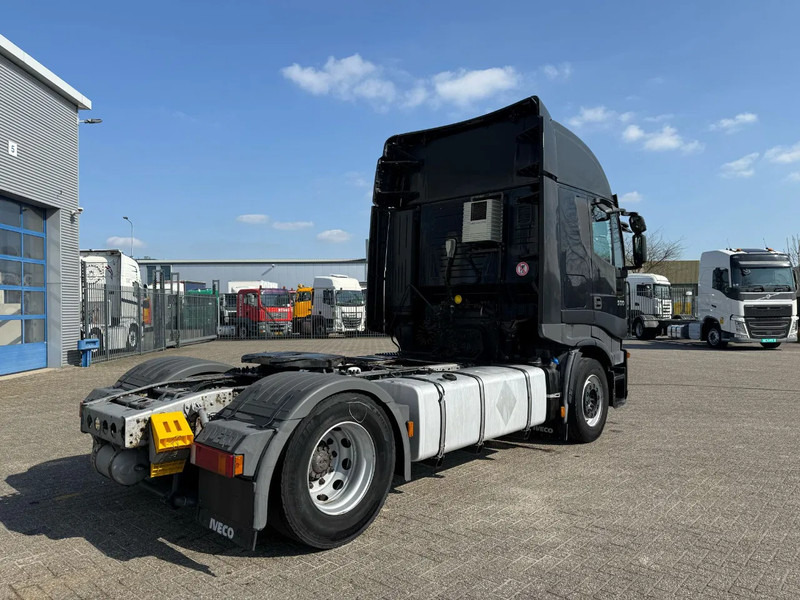 Iveco Stralis 500 / INTARDER / PARKCOOL / FRIDGE / 2XBED / AIRCO / SMART TACHO / AUTOMATIC / EURO-4 / 2008 - Tractor unit: picture 5 Iveco Stralis 500 / INTARDER / PARKCOOL / FRIDGE / 2XBED / AIRCO / SMART TACHO / AUTOMATIC / EURO-4 / 2008 - Tractor unit: picture 5