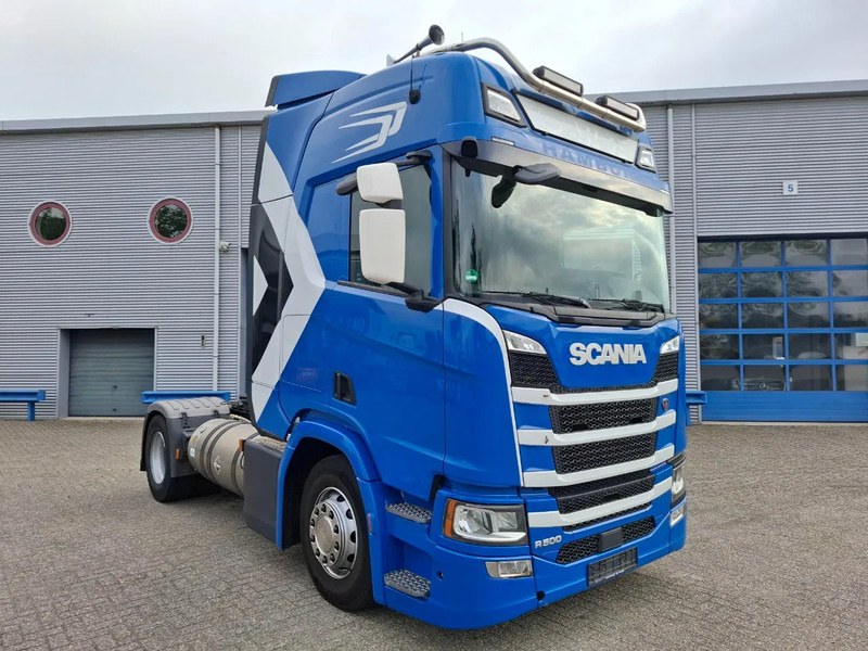 Scania NGS R410 / GERMAN TRUCK / RETARDER / I-PARKCOOL / LNG / ONLY:676801KM / LWDS / GEN2 V2 TACHO / AUTOMATIC / EURO-6 / 2020 - Tractor unit: picture 2 Scania NGS R410 / GERMAN TRUCK / RETARDER / I-PARKCOOL / LNG / ONLY:676801KM / LWDS / GEN2 V2 TACHO / AUTOMATIC / EURO-6 / 2020 - Tractor unit: picture 2