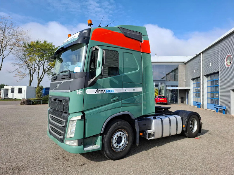 Tractor unit Volvo FH4-460 / VEB+ / DOUBLE TANK / FRIDGE / AIRCO / AUTOMATIC / EURO-6 / 2014: picture 1