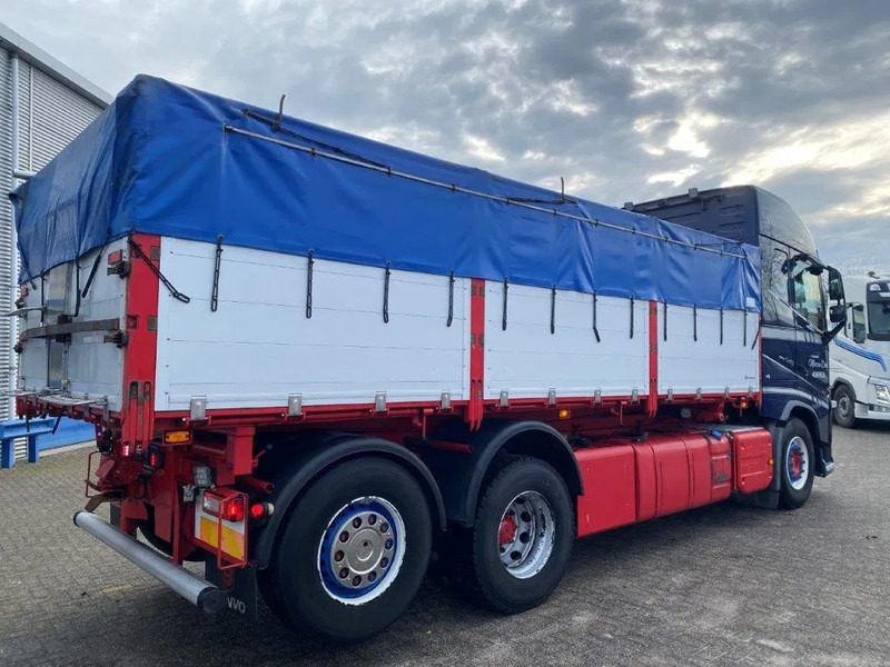 Tipper Volvo FH4-540 / VEB+ / ACC / LWDS / 3SIDE TIPPER / DYNAMIC STEERING / LEATHER / FULL-AIR / AUTOMATIC / EURO-6 / 2017: picture 12 Tipper Volvo FH4-540 / VEB+ / ACC / LWDS / 3SIDE TIPPER / DYNAMIC STEERING / LEATHER / FULL-AIR / AUTOMATIC / EURO-6 / 2017: picture 12