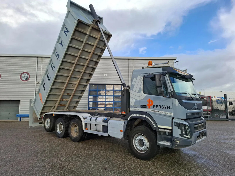 Volvo FMX-460 / 8X4 / BIG AXLE / VEB+ / ONLY:344574 KM / LIFT+LENKACHSE / 21CM³ / AUTOMATIC / EURO-6 / 2015 - Tipper: picture 3 Volvo FMX-460 / 8X4 / BIG AXLE / VEB+ / ONLY:344574 KM / LIFT+LENKACHSE / 21CM³ / AUTOMATIC / EURO-6 / 2015 - Tipper: picture 3
