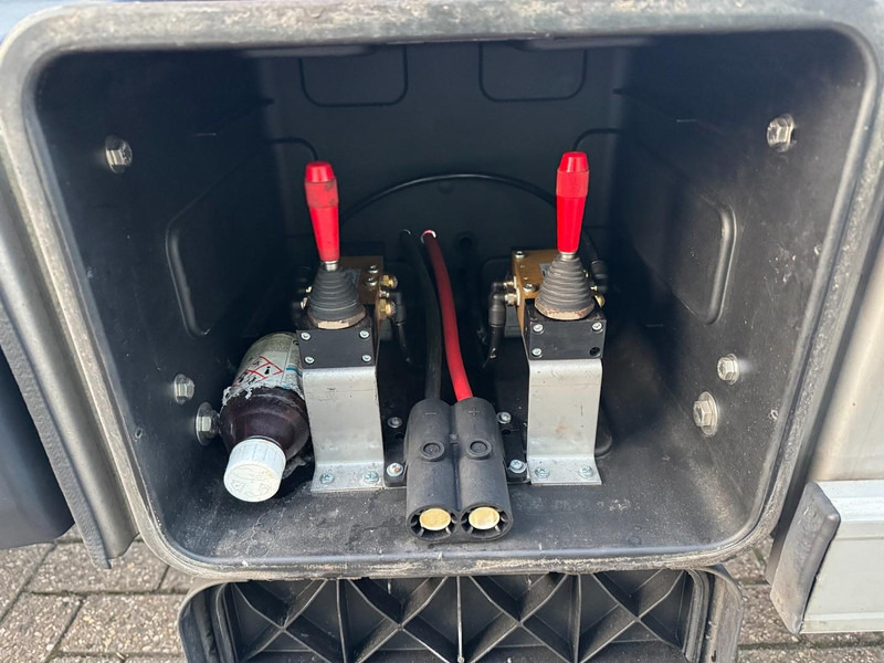 DAF CF450 FA, BDF Rahmen, Jost Hubschwing, 2 x Talson Alu-Box on lease DAF CF450 FA, BDF Rahmen, Jost Hubschwing, 2 x Talson Alu-Box: picture 10