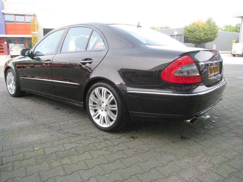 Mercedes-Benz E-Klasse 280 CDI, Sport - Sedan: picture 4 Mercedes-Benz E-Klasse 280 CDI, Sport - Sedan: picture 4