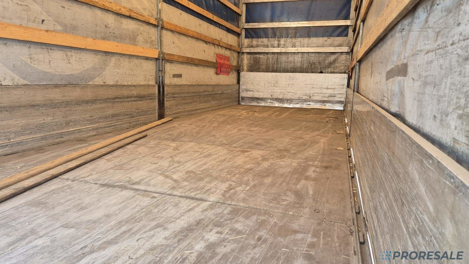 DAF LF 260 FA EURO 6 valník s plachtou + hydraulické čelo - prodejné jen s přívěsem GTS P0471Z - cena je za celou soupravu - Curtainsider truck: picture 5 DAF LF 260 FA EURO 6 valník s plachtou + hydraulické čelo - prodejné jen s přívěsem GTS P0471Z - cena je za celou soupravu - Curtainsider truck: picture 5