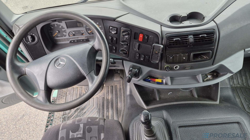 Curtainsider truck MERCEDES-BENZ AXOR 1829 L EURO 5 velkoobjemová souprava - prodejné jen s přívěsem RUFA ZTC 13-21 P0470Z - cena je za celou soupravu: picture 7