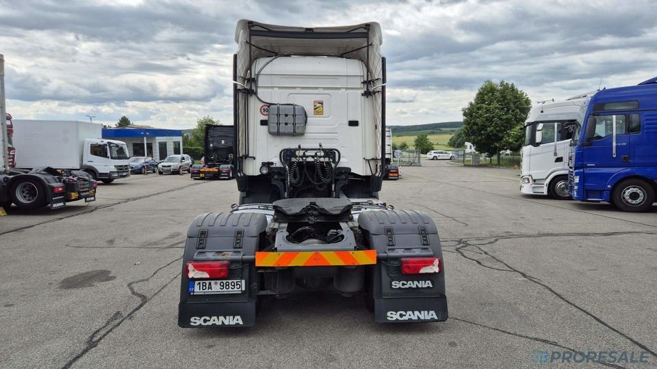 SCANIA R410 N320 HIGH LINE EURO 6 - Tractor unit: picture 3 SCANIA R410 N320 HIGH LINE EURO 6 - Tractor unit: picture 3
