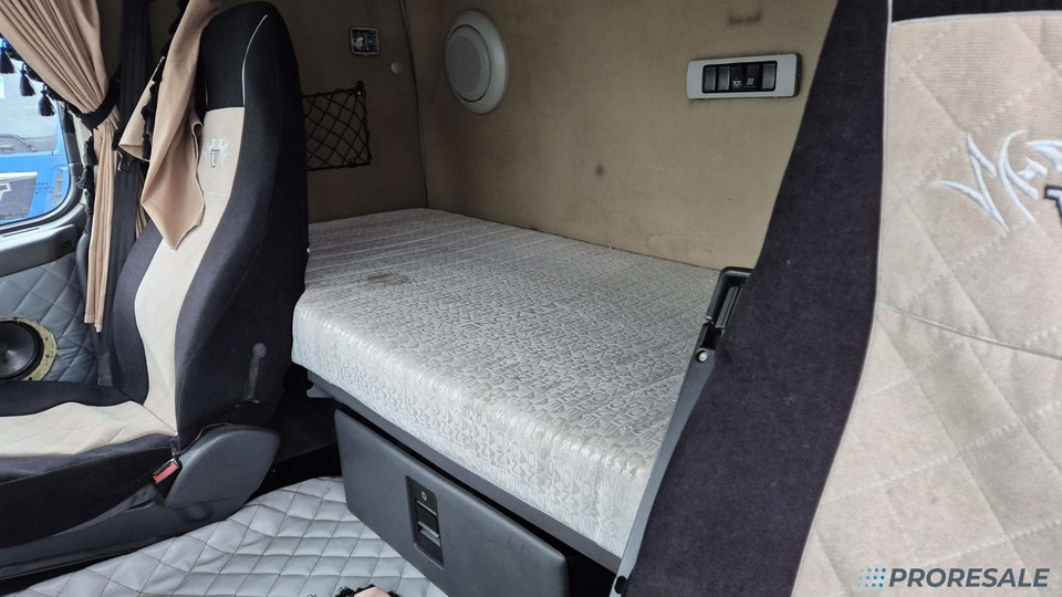 VOLVO FH 13.440 42T EURO 5 - Tractor unit: picture 5 VOLVO FH 13.440 42T EURO 5 - Tractor unit: picture 5