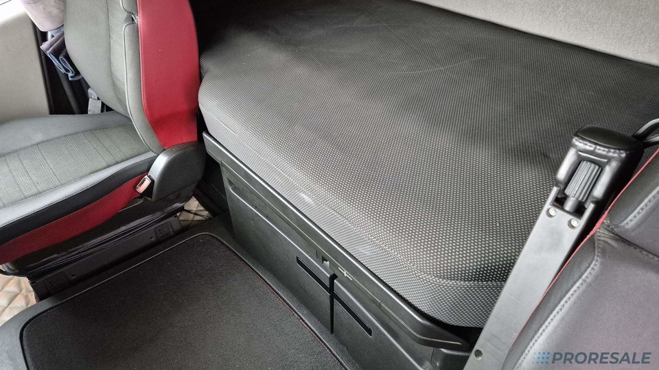 VOLVO FH 500 GLOBE EURO 6 - Tractor unit: picture 5 VOLVO FH 500 GLOBE EURO 6 - Tractor unit: picture 5