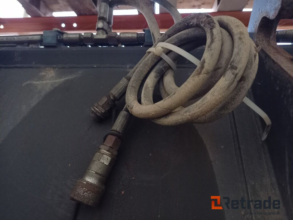 4 i 1 Skovl - Loader bucket: picture 5 4 i 1 Skovl - Loader bucket: picture 5