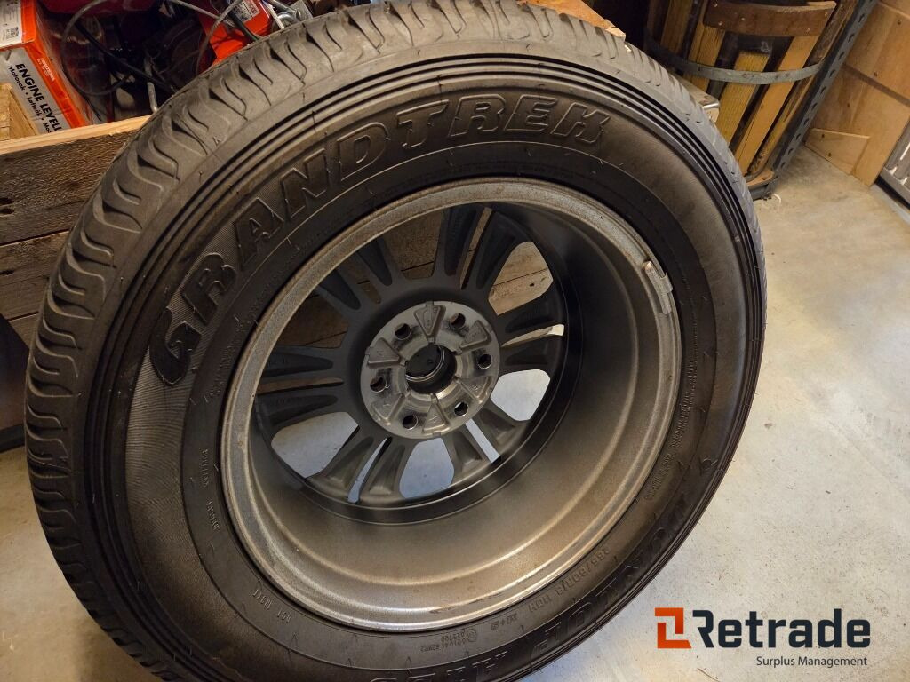 4 stk ubrukte felger og dekk som passer Mitsubishi L200 2022 mod - Construction equipment: picture 5 4 stk ubrukte felger og dekk som passer Mitsubishi L200 2022 mod - Construction equipment: picture 5