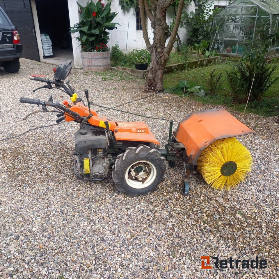 Goldoni FC85 DF Redskabsbærer / 2 hjulet traktor. - Agricultural machinery: picture 2 Goldoni FC85 DF Redskabsbærer / 2 hjulet traktor. - Agricultural machinery: picture 2