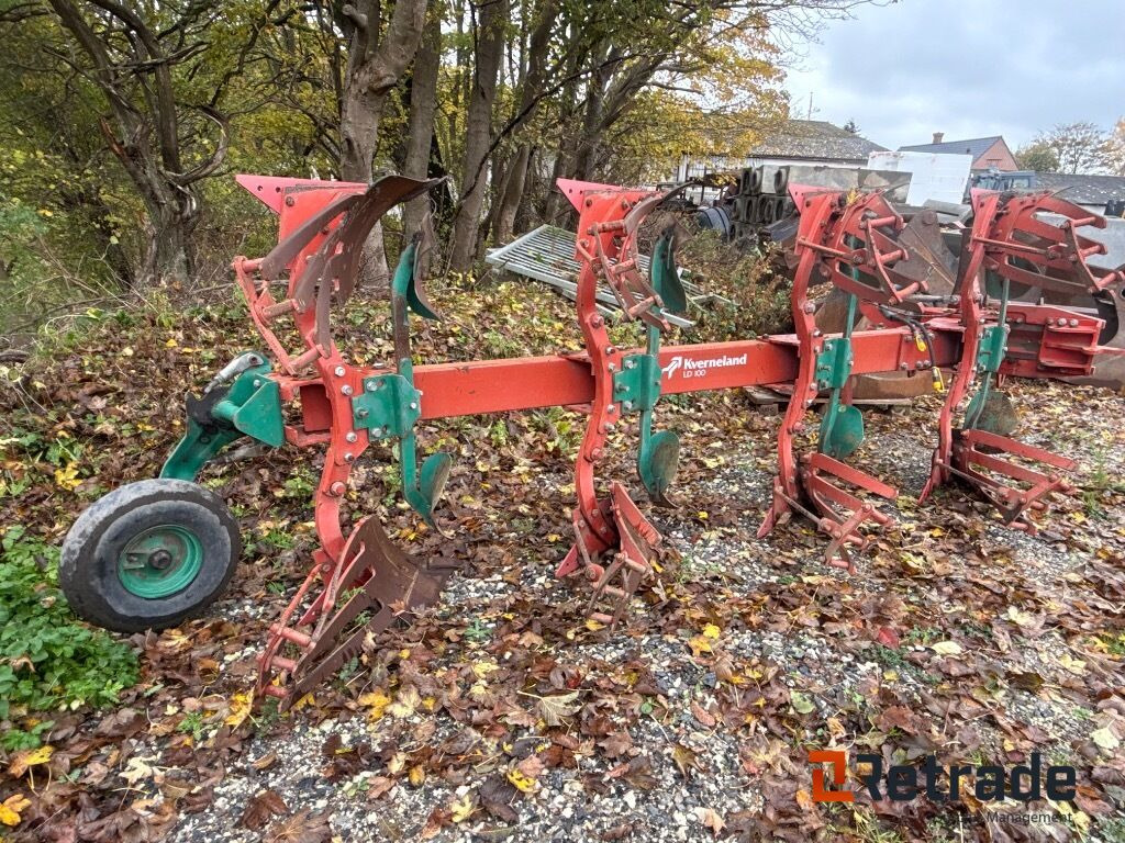 Kverneland LD100 - 4-bladet vendeplov / plough - Agricultural machinery: picture 4 Kverneland LD100 - 4-bladet vendeplov / plough - Agricultural machinery: picture 4