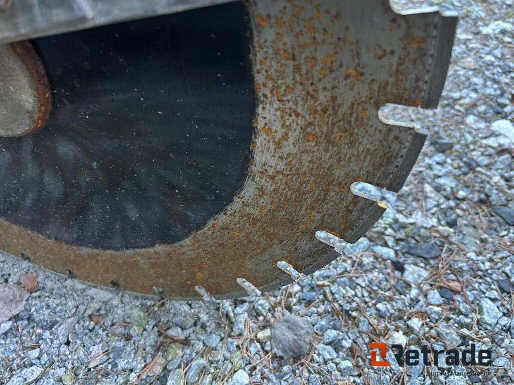 Asfalt sag Husqvarna FS 413 - Construction machinery: picture 4 Asfalt sag Husqvarna FS 413 - Construction machinery: picture 4